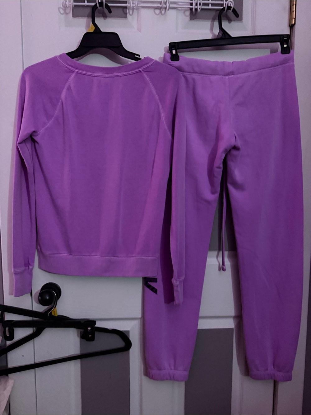 PINK Victoria's Secret Lavender 'LOVE PINK' Sweatshirt & Joggers Set - Picture 2 of 3